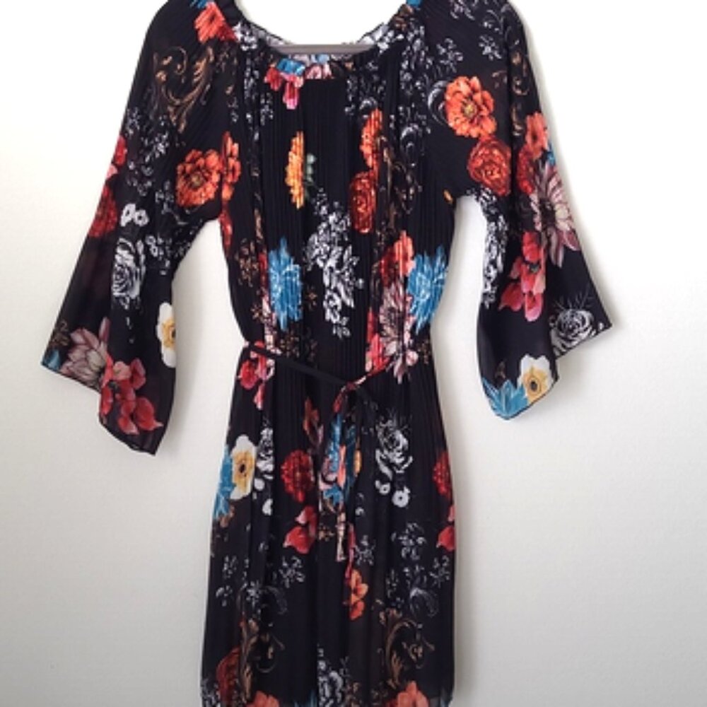 Black Floral Pleated Dress Off Shoulder with Chiffon Bell Sleeve Italy